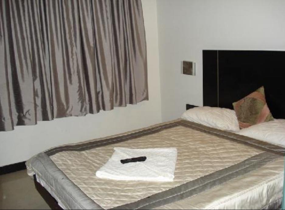 העיר בנגלור Hotel T.A.P. Gold Crest חדר תמונה