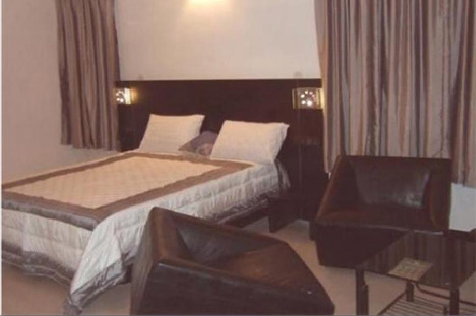 העיר בנגלור Hotel T.A.P. Gold Crest חדר תמונה