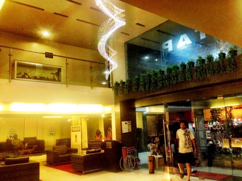 העיר בנגלור Hotel T.A.P. Gold Crest מראה חיצוני תמונה